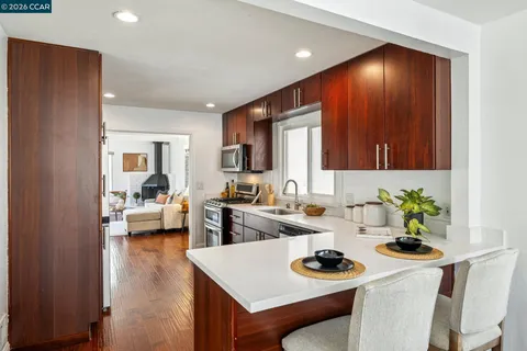 $729,000 | 4037 Rusting Avenue, Oakland, CA 94605