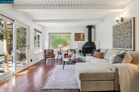 $729,000 | 4037 Rusting Avenue, Oakland, CA 94605