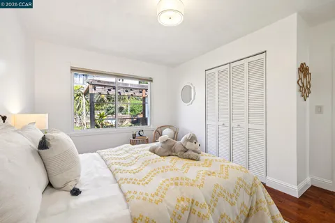 $729,000 | 4037 Rusting Avenue, Oakland, CA 94605