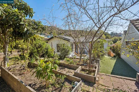 $729,000 | 4037 Rusting Avenue, Oakland, CA 94605