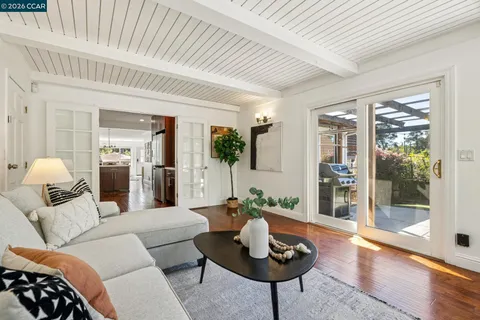 $729,000 | 4037 Rusting Avenue, Oakland, CA 94605