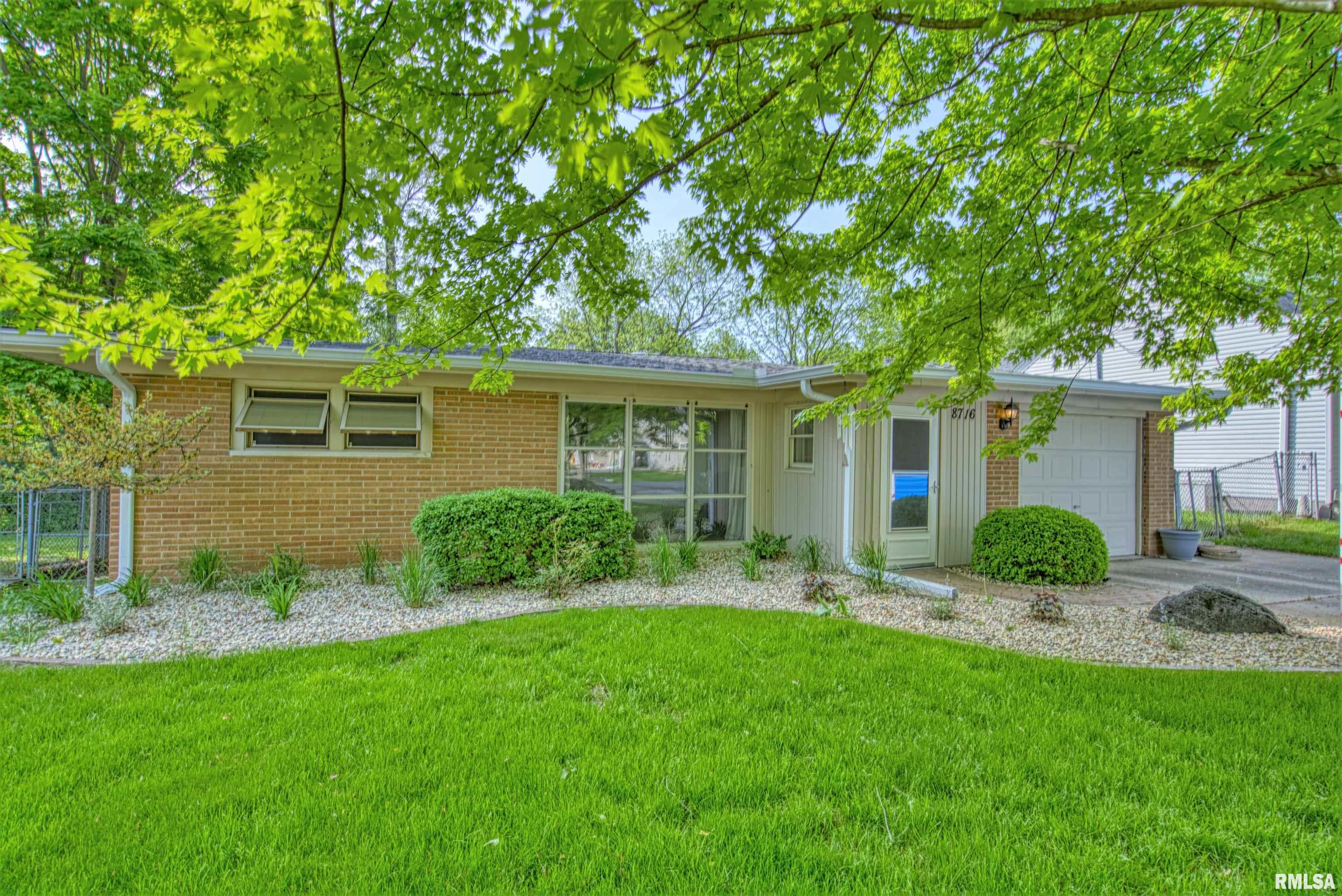 8716 North Picture Ridge Road Peoria, IL 61615 - Photo 1 of 18 Gallery Image 1