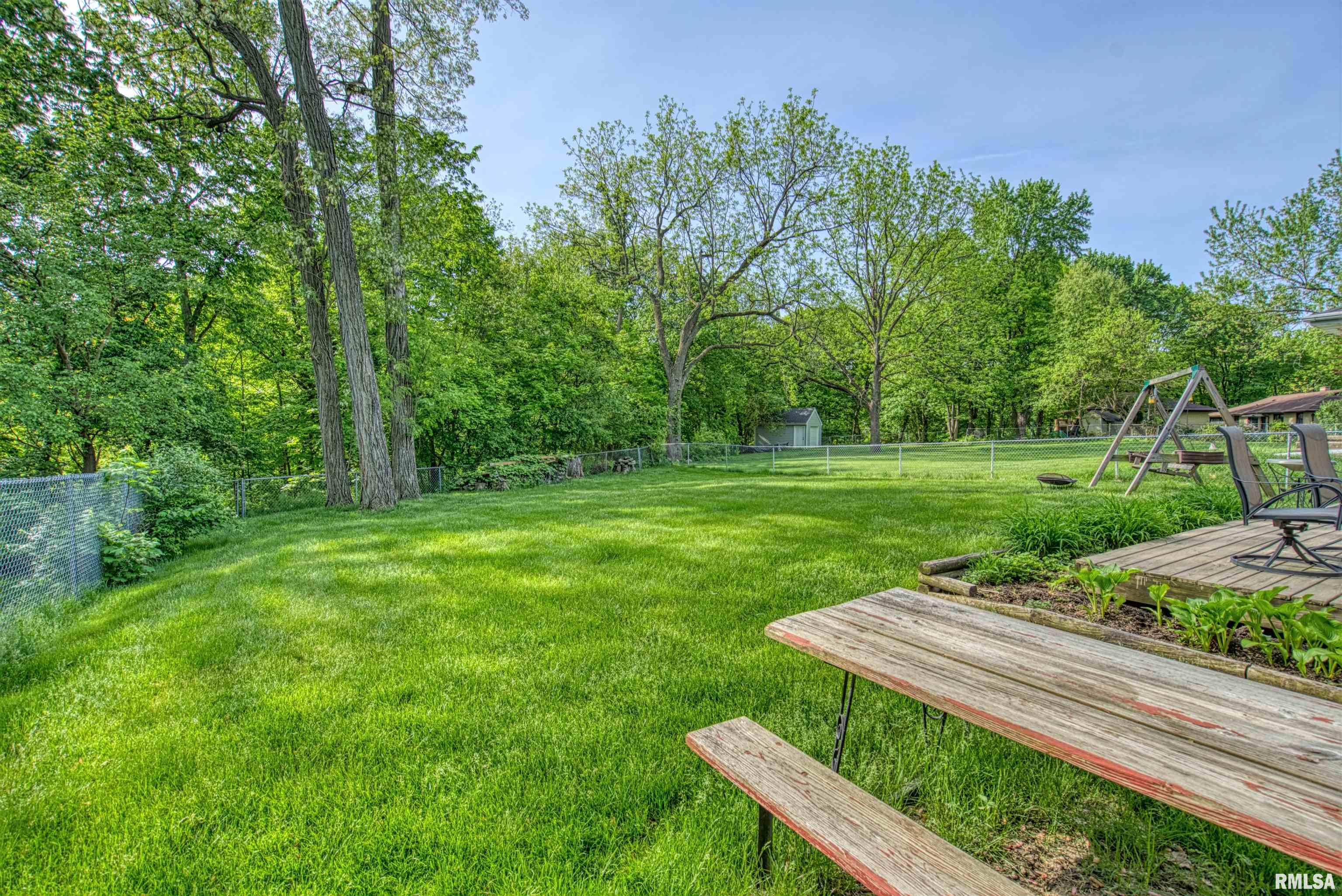 8716 North Picture Ridge Road Peoria, IL 61615 - Photo 17 of 18 Gallery Image 17
