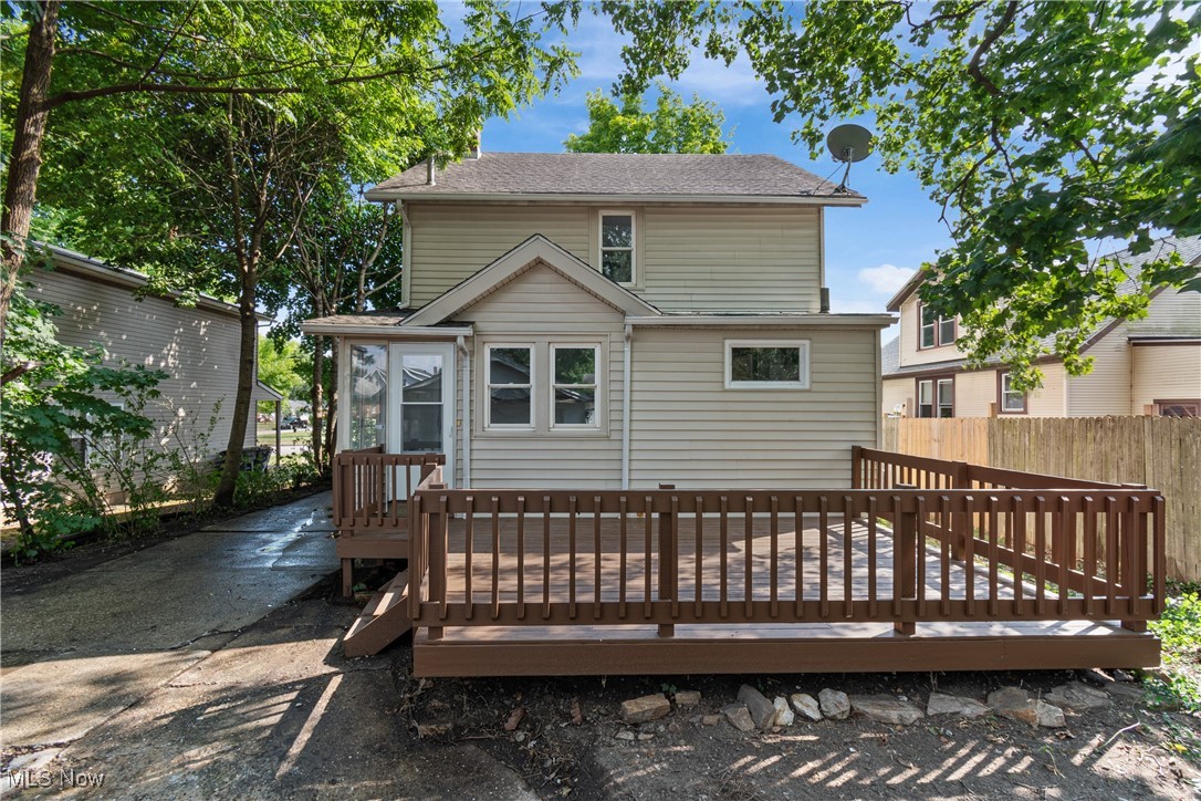 451 West Waterloo Road Akron, OH 44314 - Photo 24 of 27 Back of house with a deck