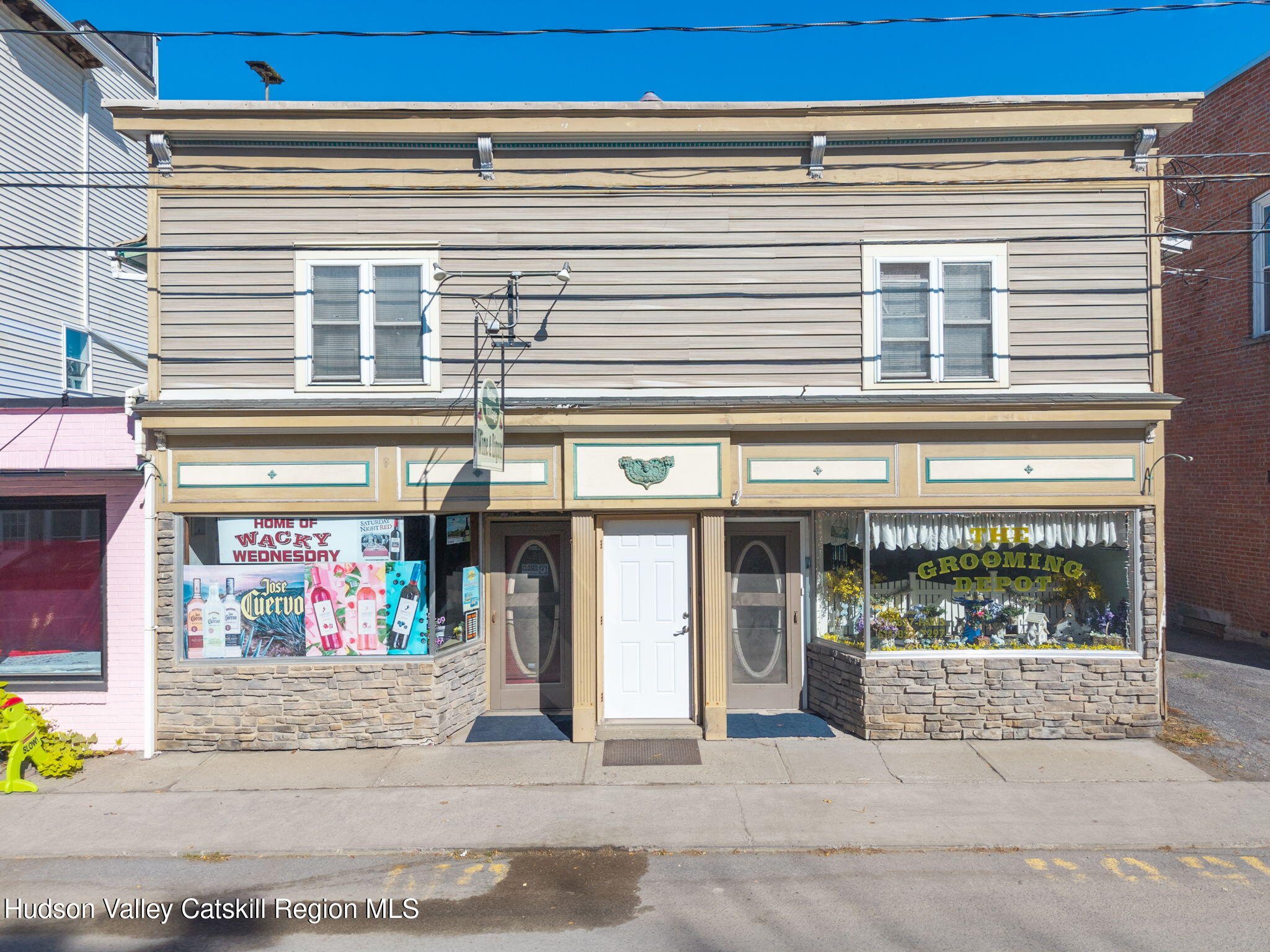 107 Railroad Avenue Middleburgh, NY 12122 - Photo 1 of 50 Front