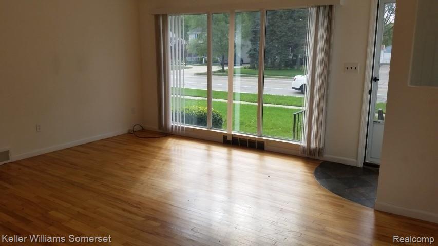 16899 Martin Road Roseville, MI 48066 - Photo 11 of 24