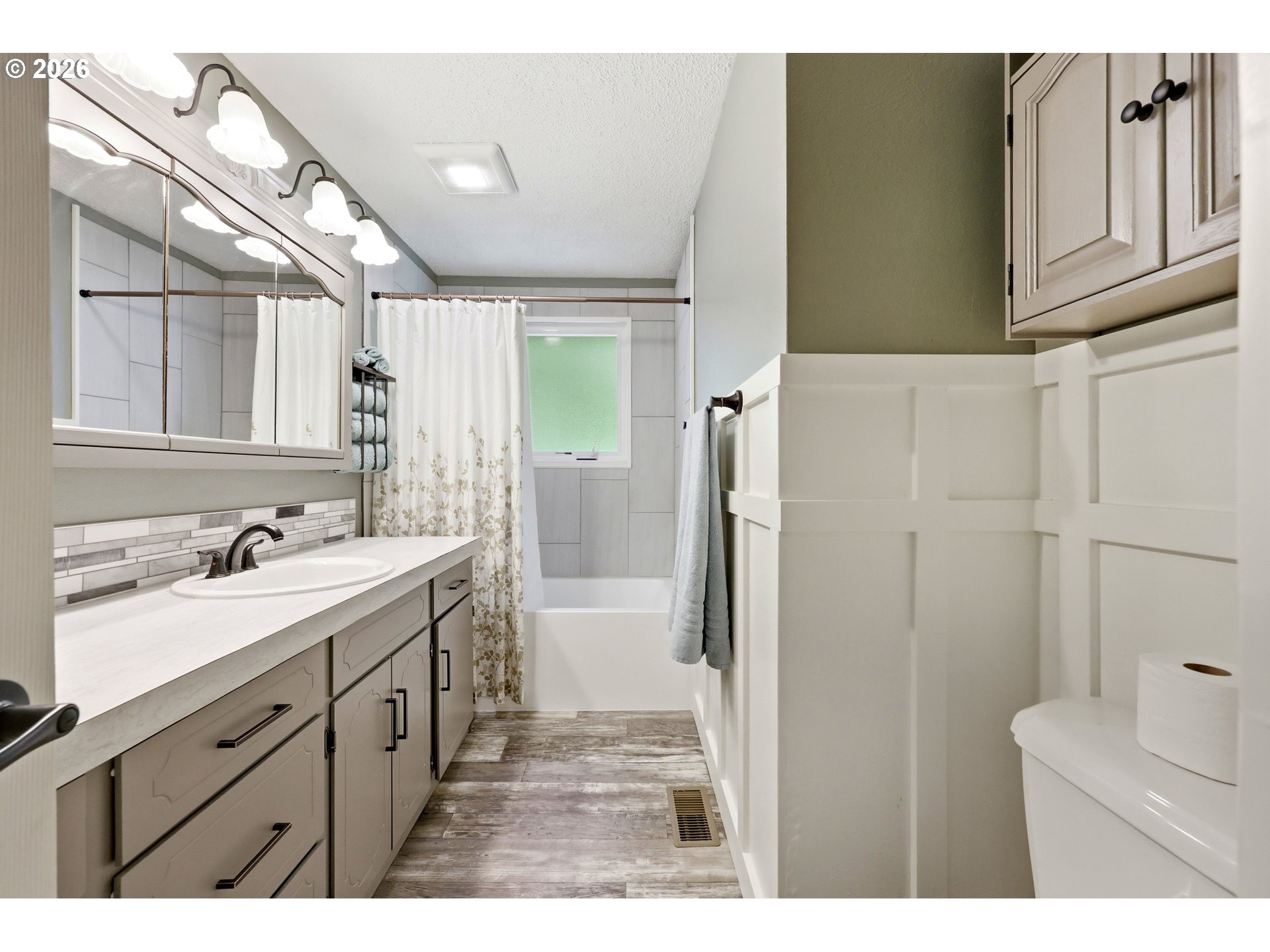 16485 South Hattan Road Oregon City, OR 97045 - Photo 21 of 40 Gallery Image 21