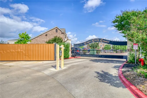 $344,500 | 301 Southwest Parkway, Unit 303, College Station, TX 77840