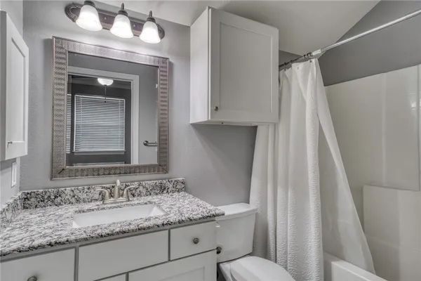 $344,500 | 301 Southwest Parkway, Unit 303, College Station, TX 77840