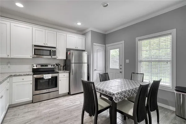 $344,500 | 301 Southwest Parkway, Unit 303, College Station, TX 77840