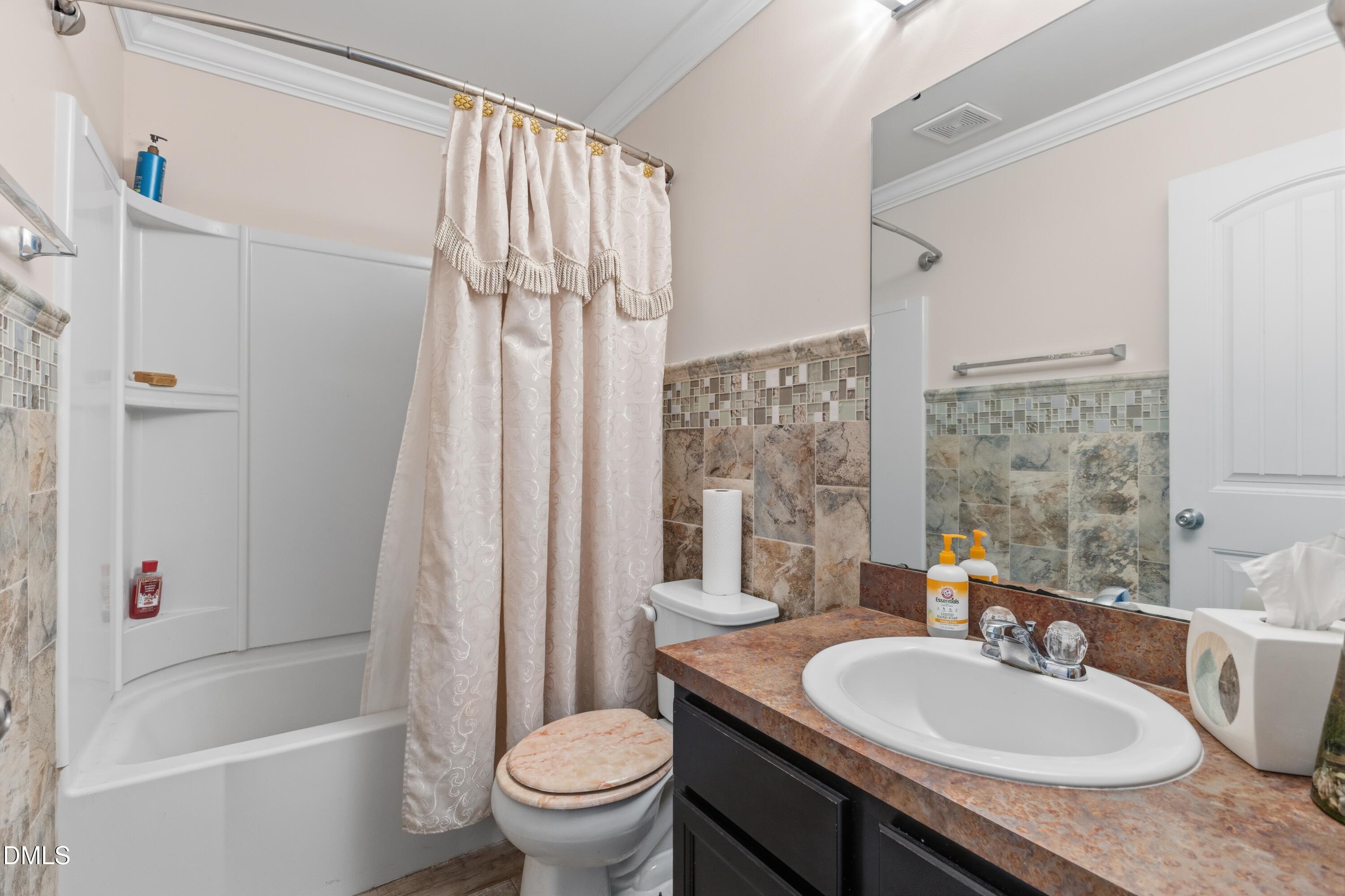 4349 Lyman Avenue Raleigh, NC 27616 - Photo 14 of 32 CY1A4704