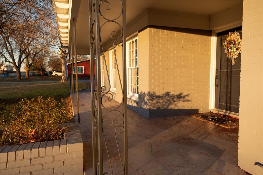 909 Cherry Street Baird, TX 79504 - Photo 32 of 32 a view of ocean view with a outdoor space