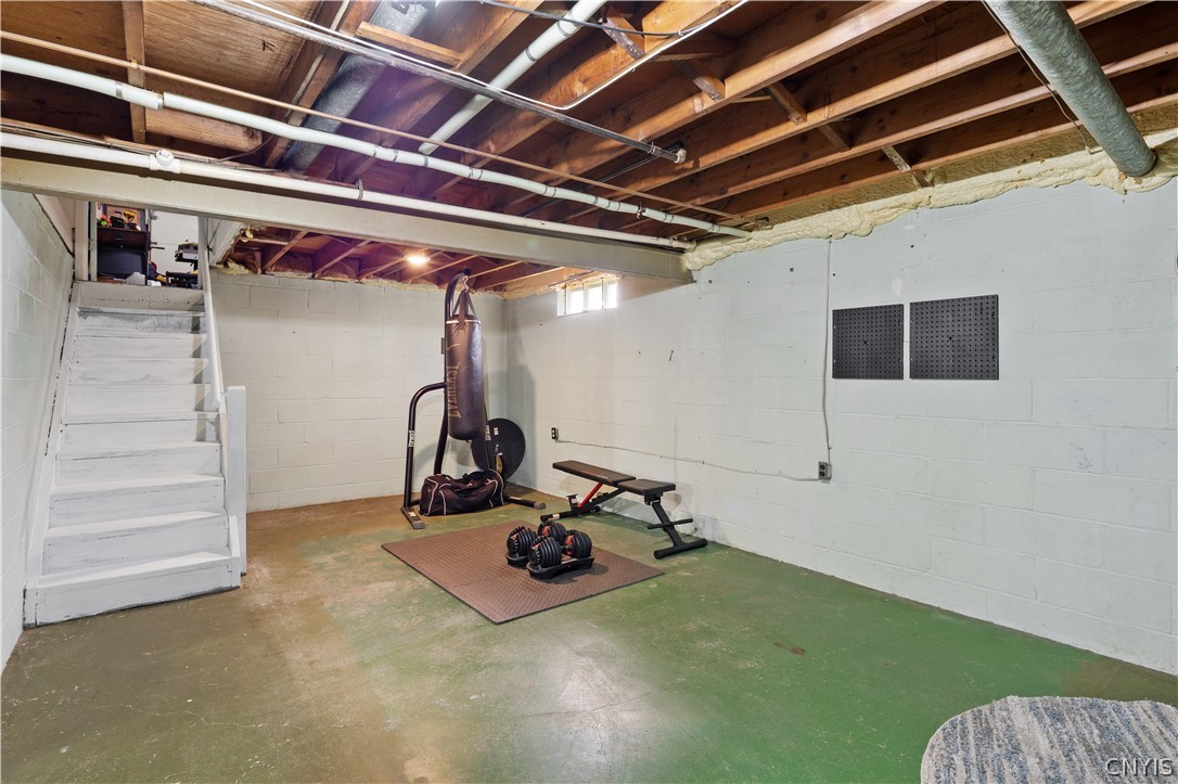 305 Allen Road Clay, NY 13212 - Photo 23 of 32 Gallery Image 23