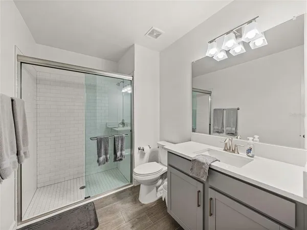 $1,950 | 17319 Holly Wl Avenue, Wimauma, FL 33598