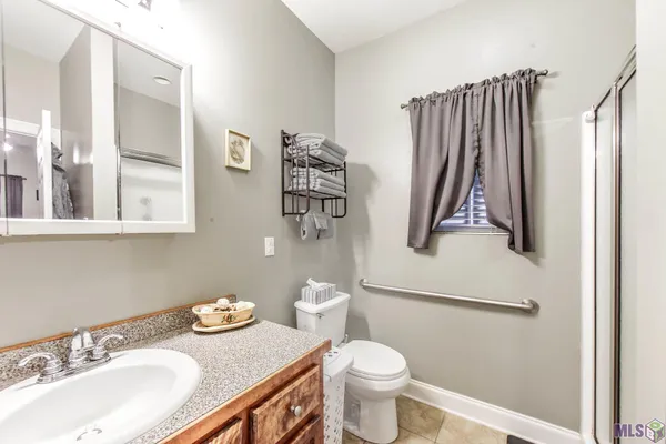$499,000 | 308 Meadow View Court, Thibodaux, LA 70301