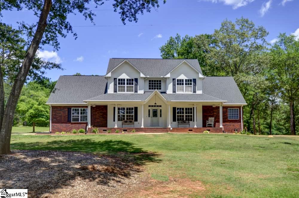 255 Edgewater Road Inman, SC 29349 - Photo 1 of 31