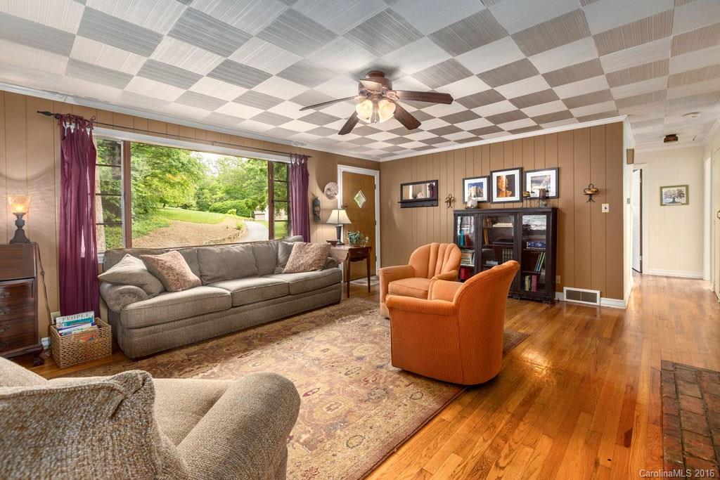 217 School Road Asheville, NC 28806 - Photo 2 of 24 Gallery Image 2