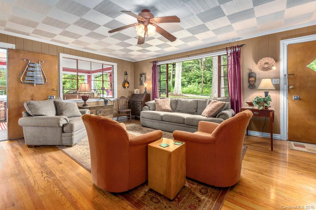 217 School Road Asheville, NC 28806 - Photo 4 of 24 Gallery Image 4