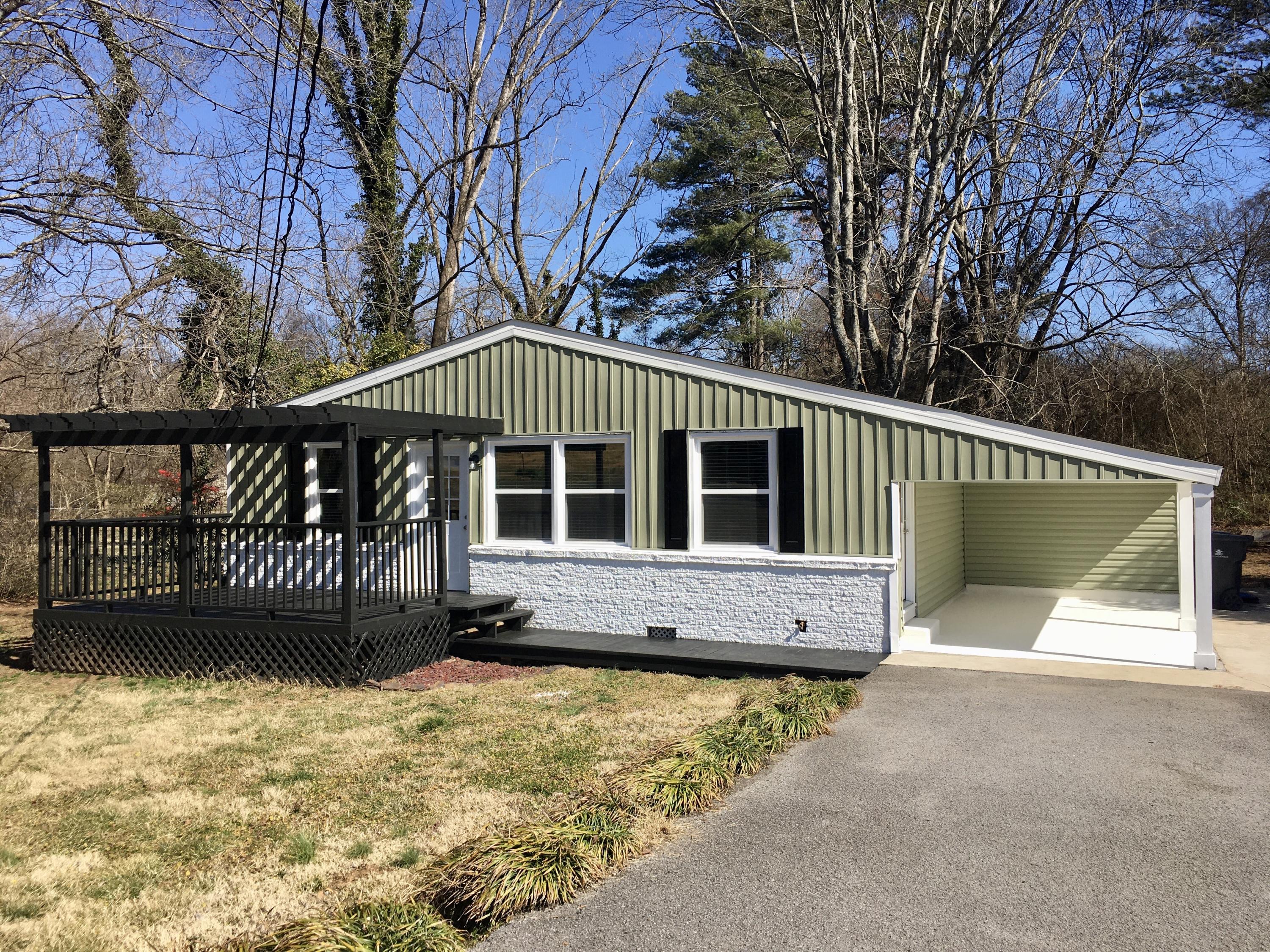 1224 Morrell Road Knoxville, TN 37919 - Photo 1 of 12 1