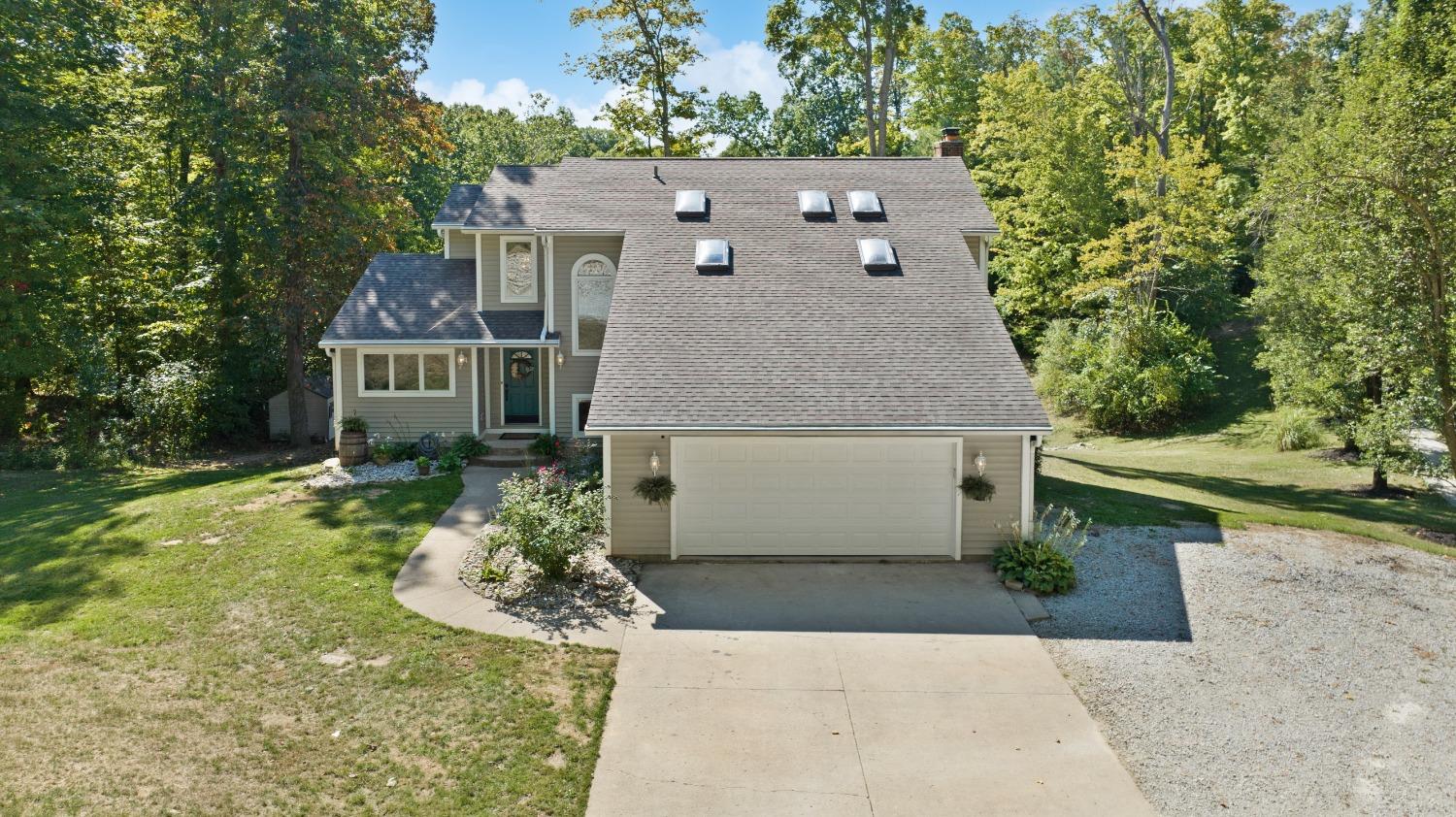 8340 Mapleleaf Drive Brookville, IN 47012 - Photo 4 of 51