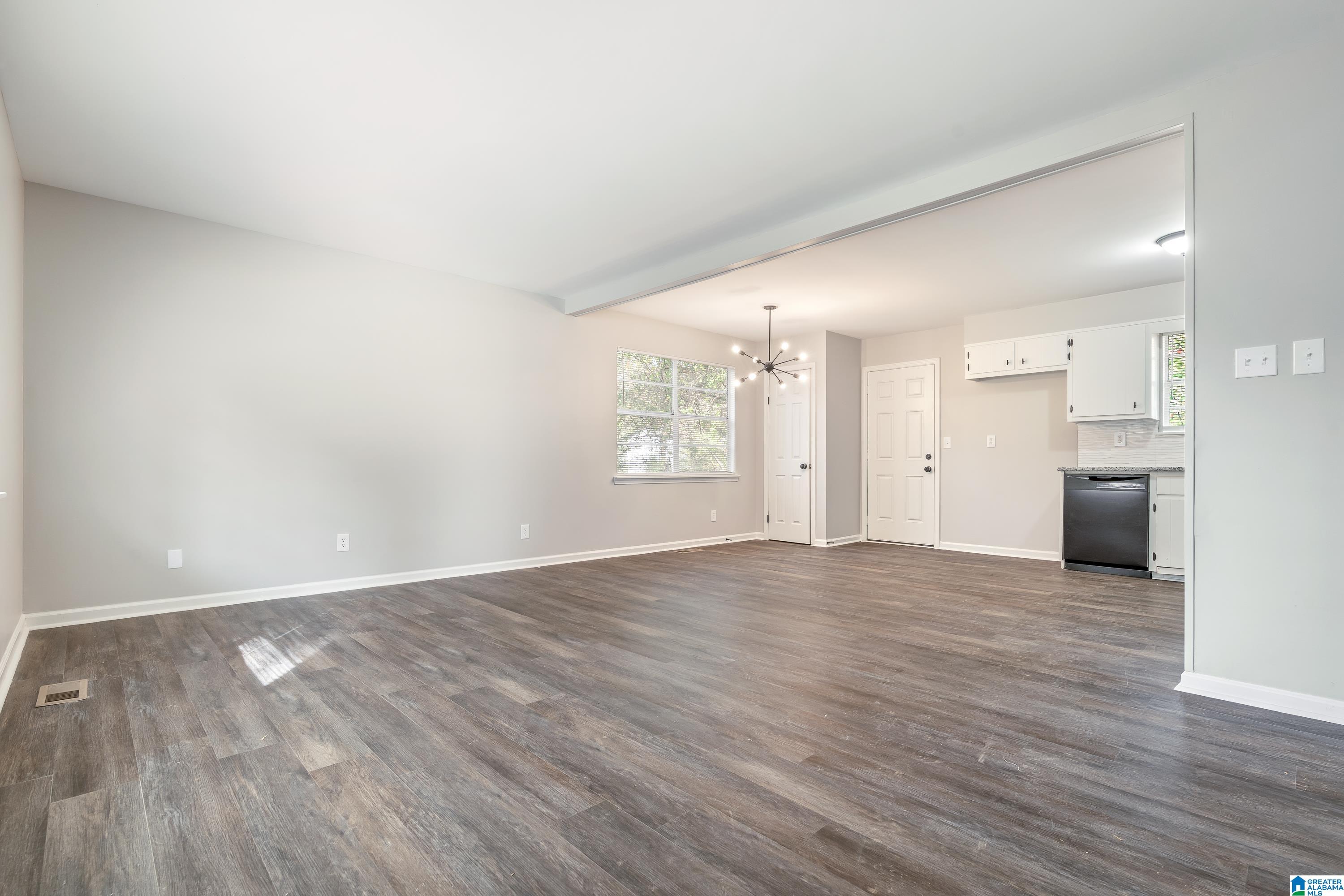 2504 Carmel Road Birmingham, AL 35235 - Photo 4 of 30