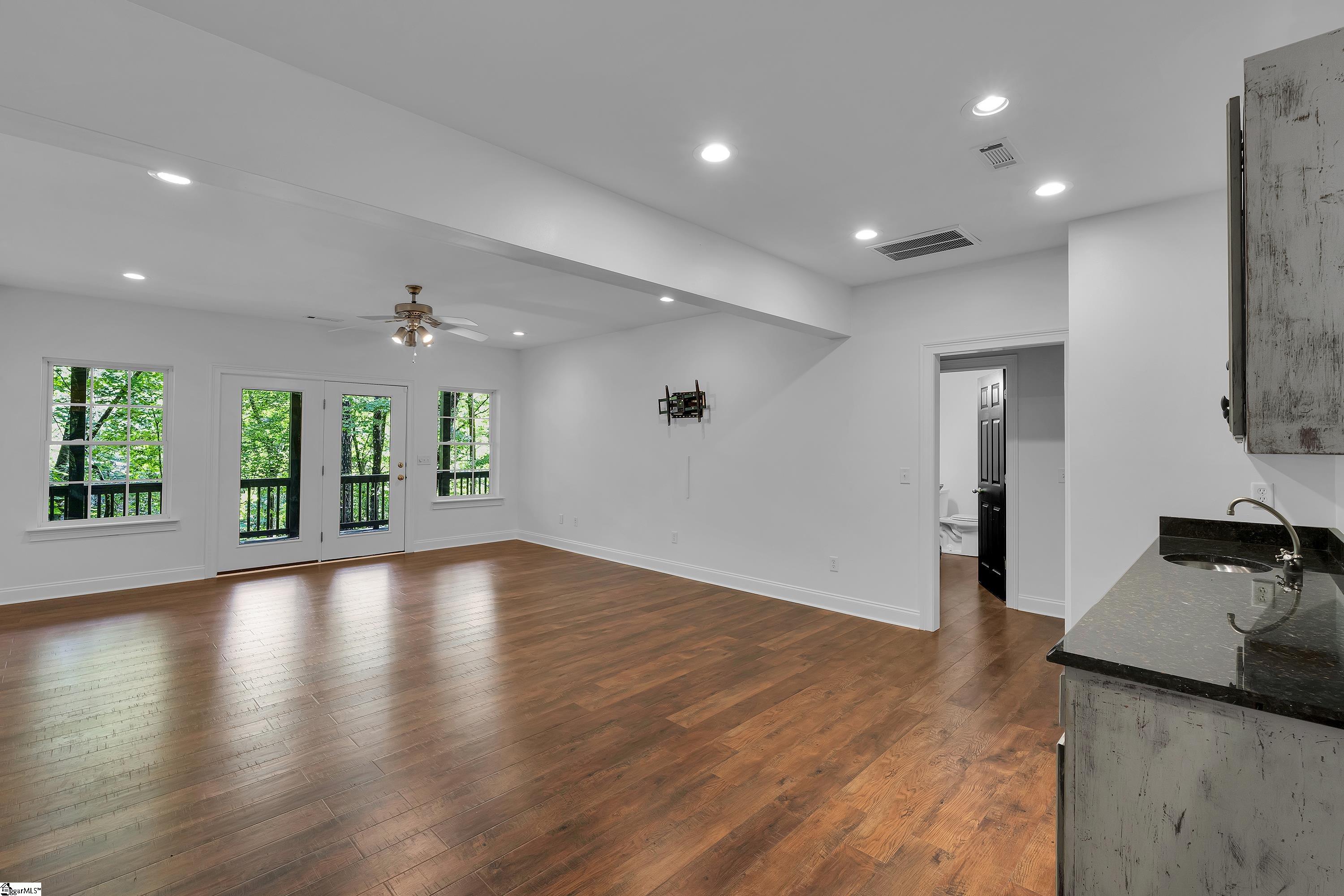 107 Blackfox Way Sunset, SC 29685 - Photo 30 of 48