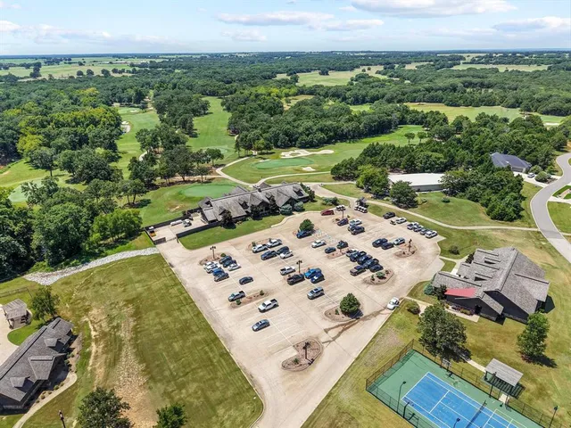 $74,000 | 130 Whispering Pne Drive, Gordonville, TX 76245