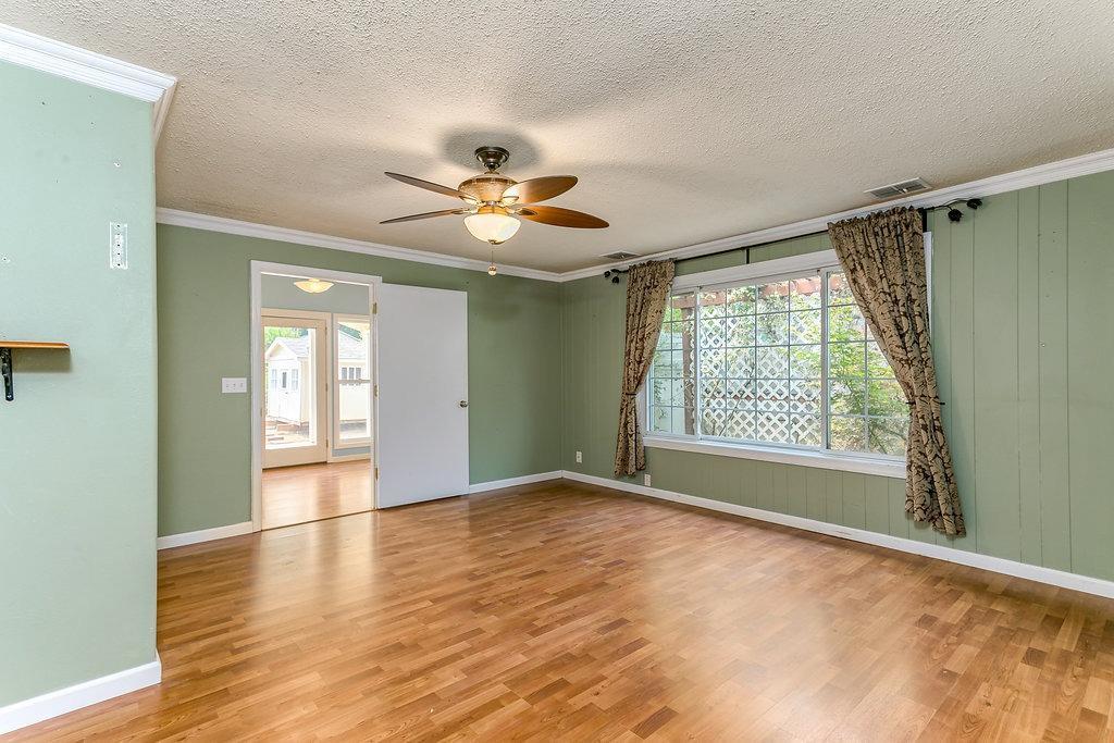 100 Windsor Way Central Point, OR 97502 - Photo 18 of 33 Additional Photo