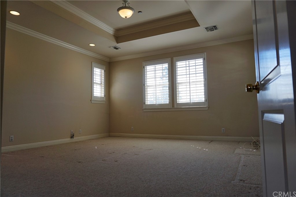 705 Cortez Road Arcadia, CA 91007 - Photo 23 of 70 an empty room with windows
