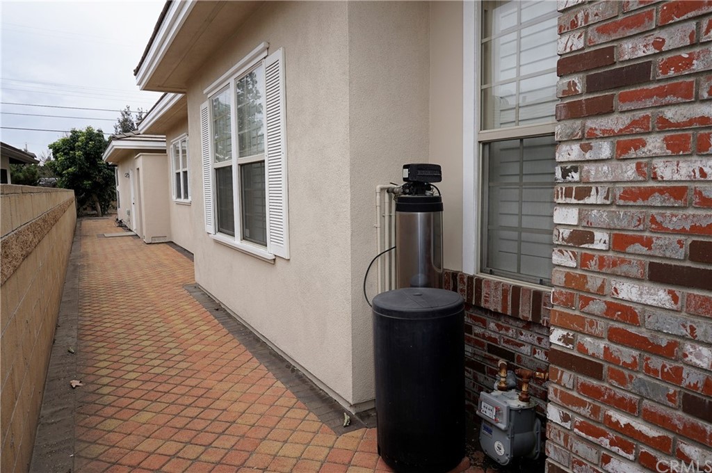 705 Cortez Road Arcadia, CA 91007 - Photo 57 of 70 a view of a brick house with many windows