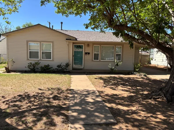$1,200 | 4907 41st Street, Lubbock, TX 79414