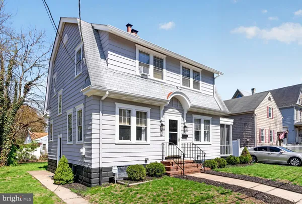 $335,000 | 142 High Street, Woodbury, NJ 08096