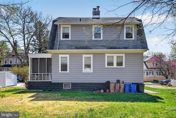 $335,000 | 142 High Street, Woodbury, NJ 08096