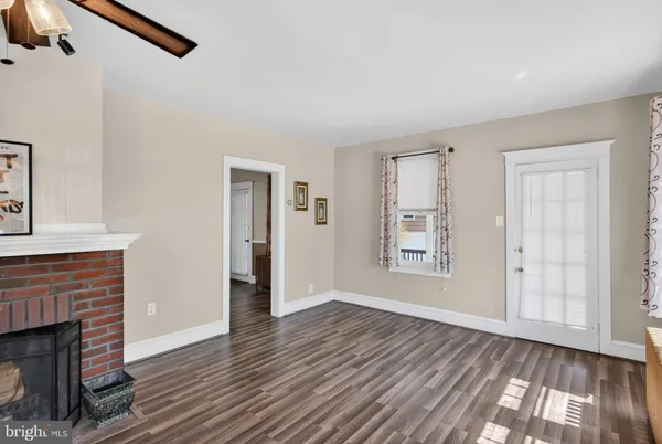 $335,000 | 142 High Street, Woodbury, NJ 08096