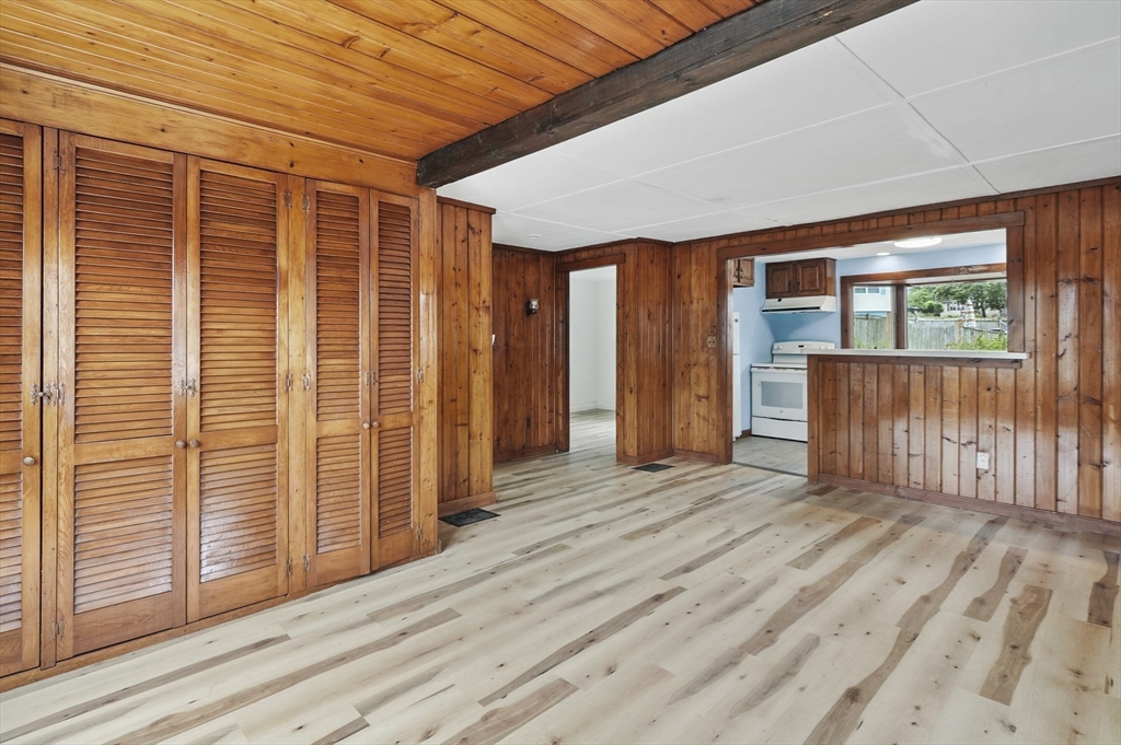 18 Amory Road Marlborough, MA 01752 - Photo 3 of 18 Gallery Image 3