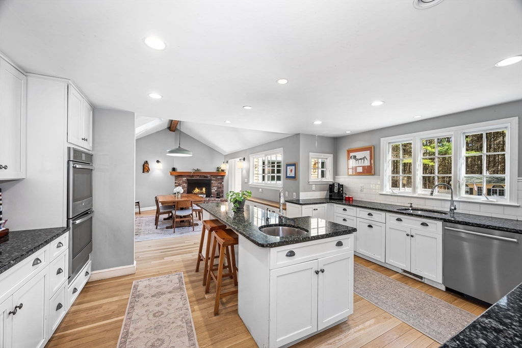 71 Old Pickard Road Concord, MA 01742 - Photo 4 of 24