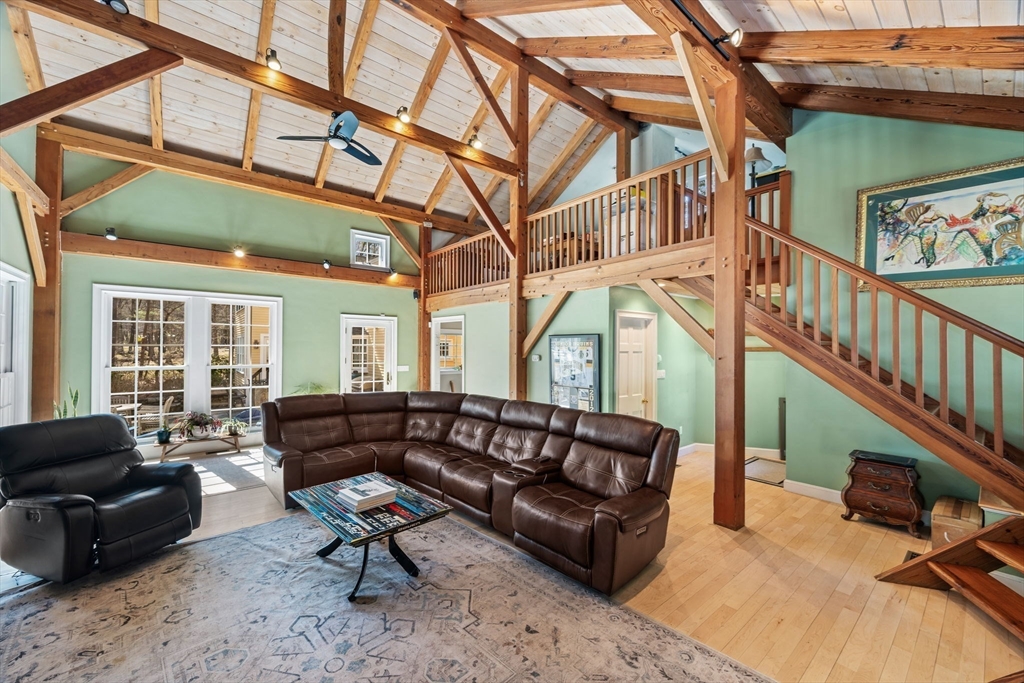 71 Old Pickard Road Concord, MA 01742 - Photo 9 of 24