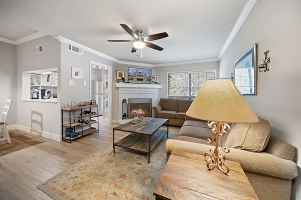 $255,000 | 5200 Martel Avenue, Unit 13C, Dallas, TX 75206