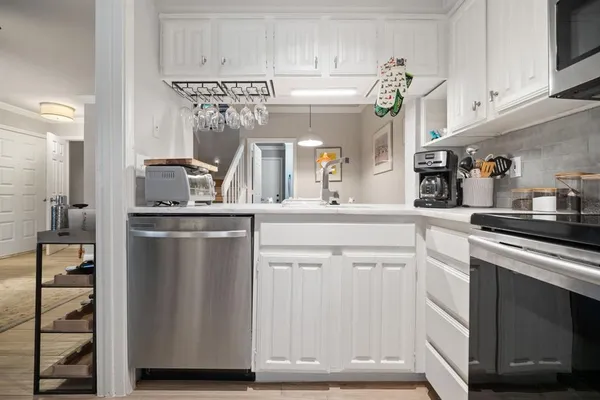$255,000 | 5200 Martel Avenue, Unit 13C, Dallas, TX 75206