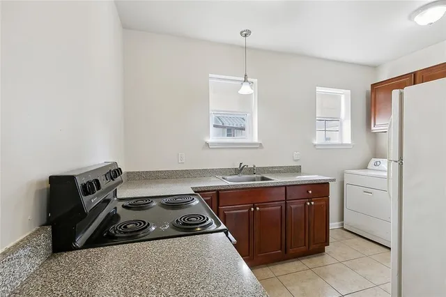 $1,200 | 417 South Murat Street, Unit B, New Orleans, LA 70119