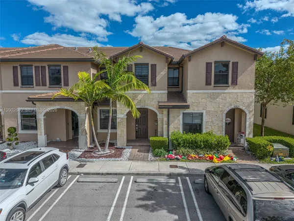 $499,000 | 10629 West 32nd Lane, Hialeah, FL 33018