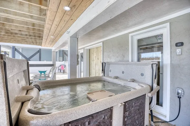 $750,000 | 3710 North Ocean Boulevard, North Myrtle Beach, SC 29582