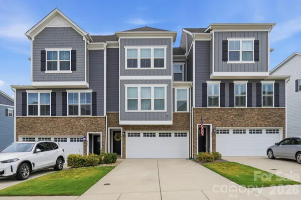 $445,000 | 435 Lahinch Drive, Fort Mill, SC 29708