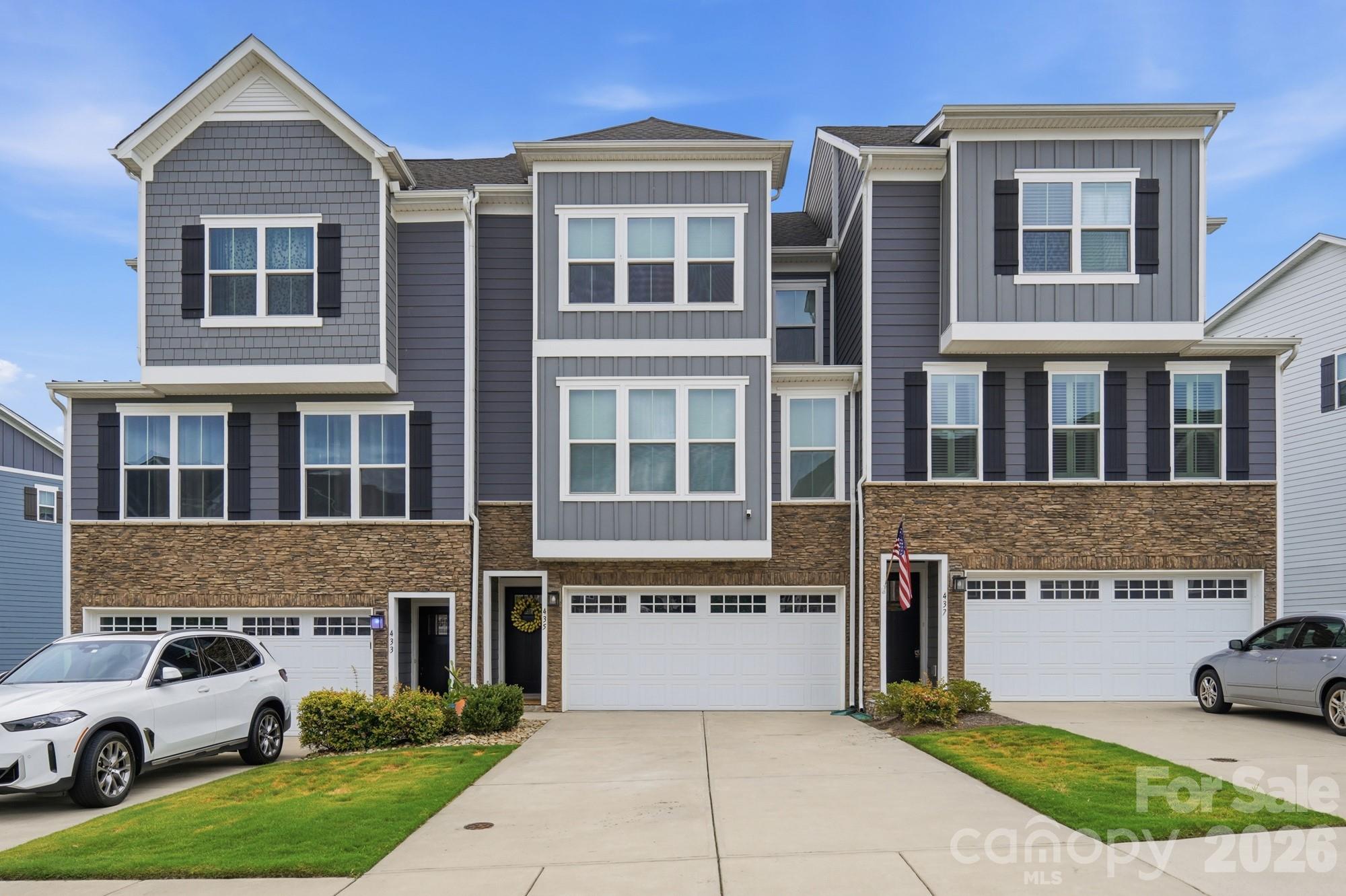 435 Lahinch Drive Fort Mill, SC 29708 - Photo 1 of 40
