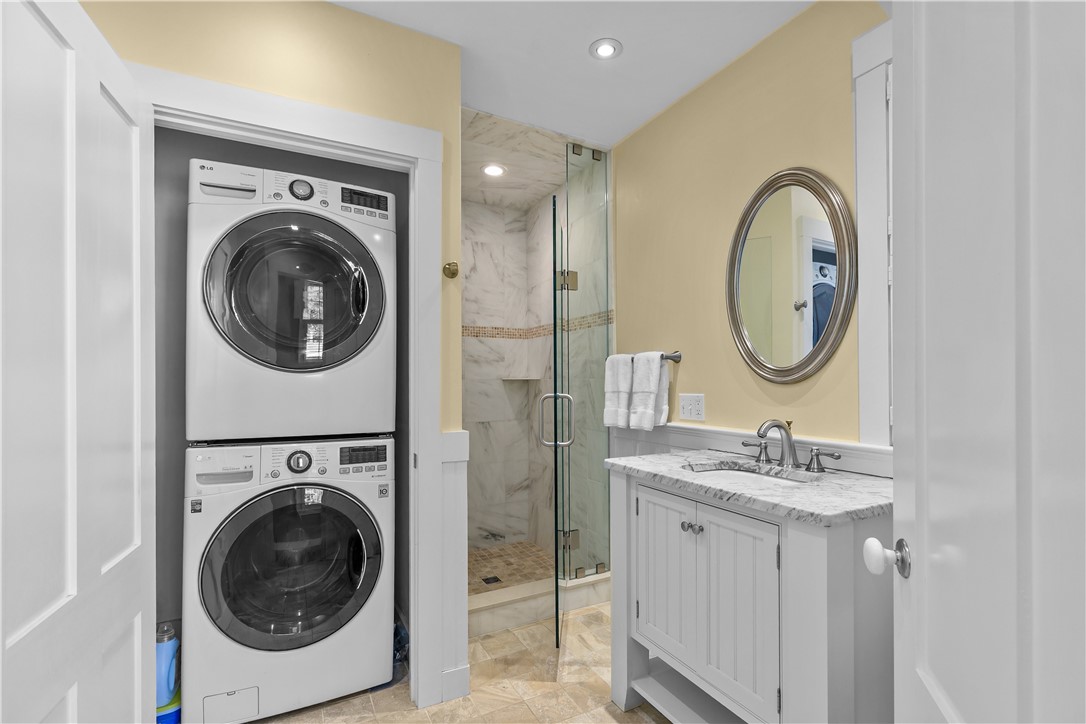 58 2nd Street Newport, RI 02840 - Photo 8 of 39