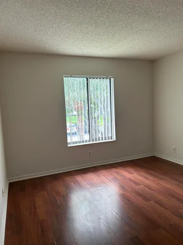 $1,900 | 1003 Green Pine Boulevard, Unit E2, West Palm Beach, FL 33409