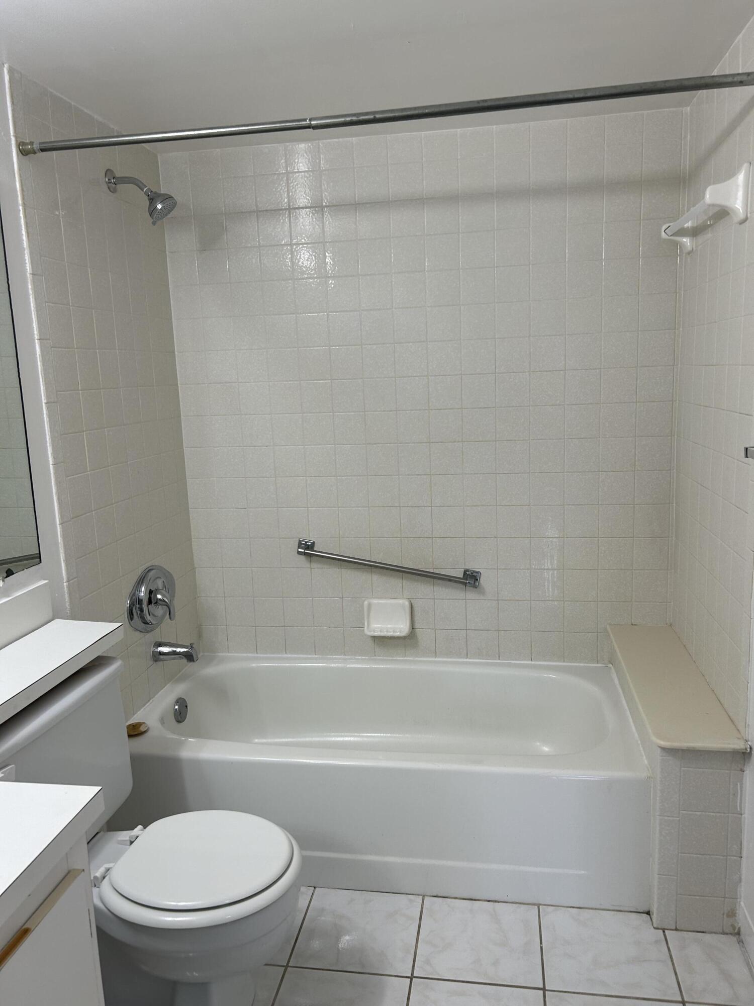 1003 Green Pine Boulevard, Unit E2 West Palm Beach, FL 33409 - Photo 10 of 13 IMG_4985