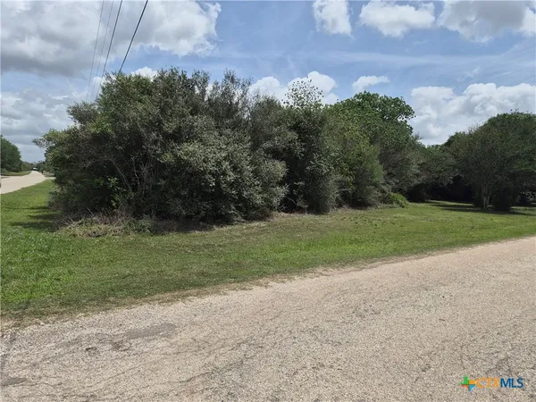 $19,500 | 201 Berkshire Lane, Victoria, TX 77904