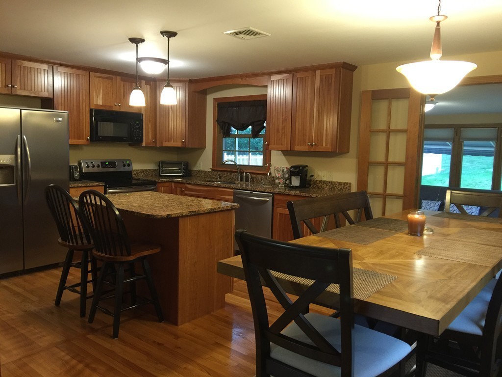 62 Butternut Road Westfield, MA 01085 - Photo 5 of 30 Gallery Image 5