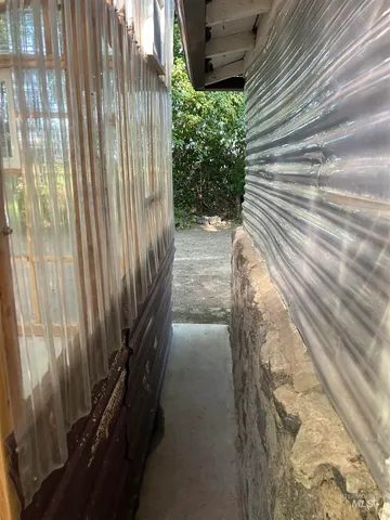 $220,000 | 309 East C Street, Shoshone, ID 83352